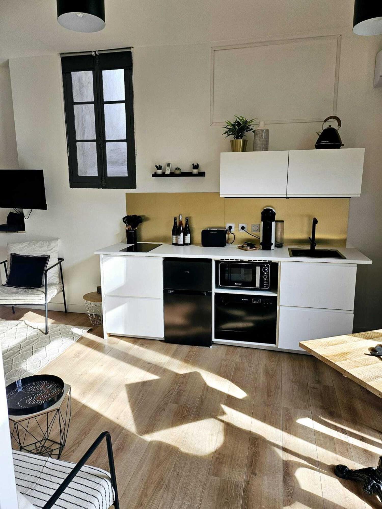 La Maison Grivolas Appartements Et Maison D'Hotes Avignon Szoba fotó