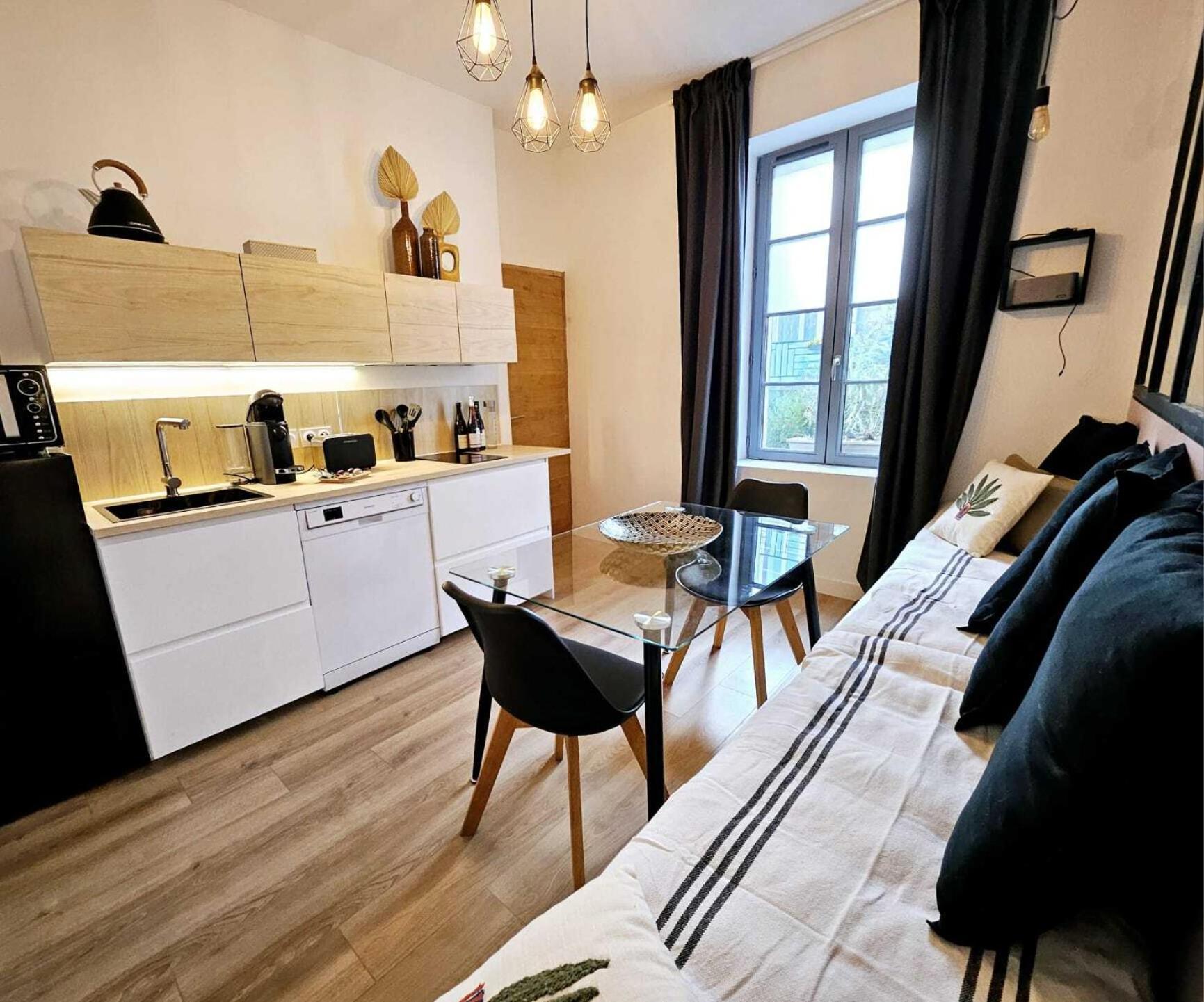 La Maison Grivolas Appartements Et Maison D'Hotes Avignon Szoba fotó